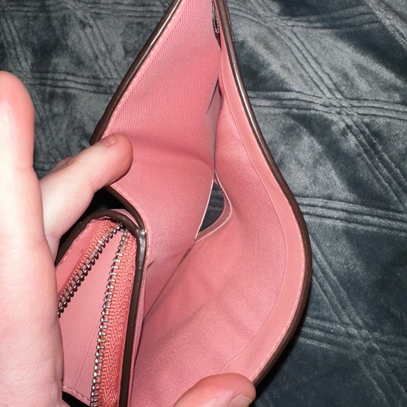 Coach Outlet Snap Wallet Pink with Daisy Print - Picture 5 of 5